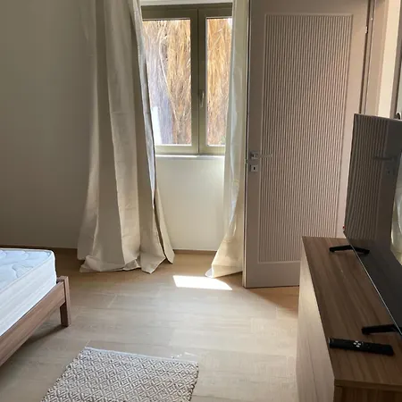 Le Boulevard & Гостьовий будинок