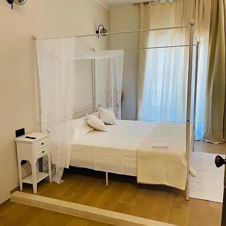 Le Boulevard & Casa de hóspedes Olbia