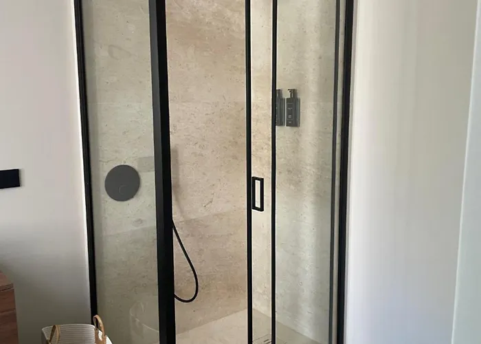 Le Boulevard & Pensionat 3*